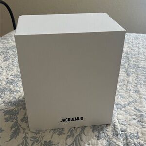 Jacquemus Minimalist White Box